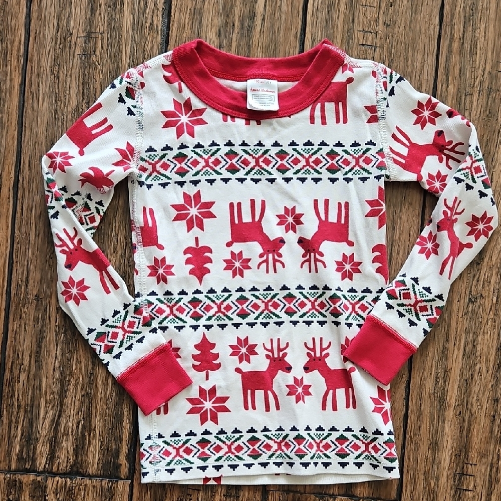 Hanna Andersson Red and White Reindeer Long Sleeve Tee Size 4‎